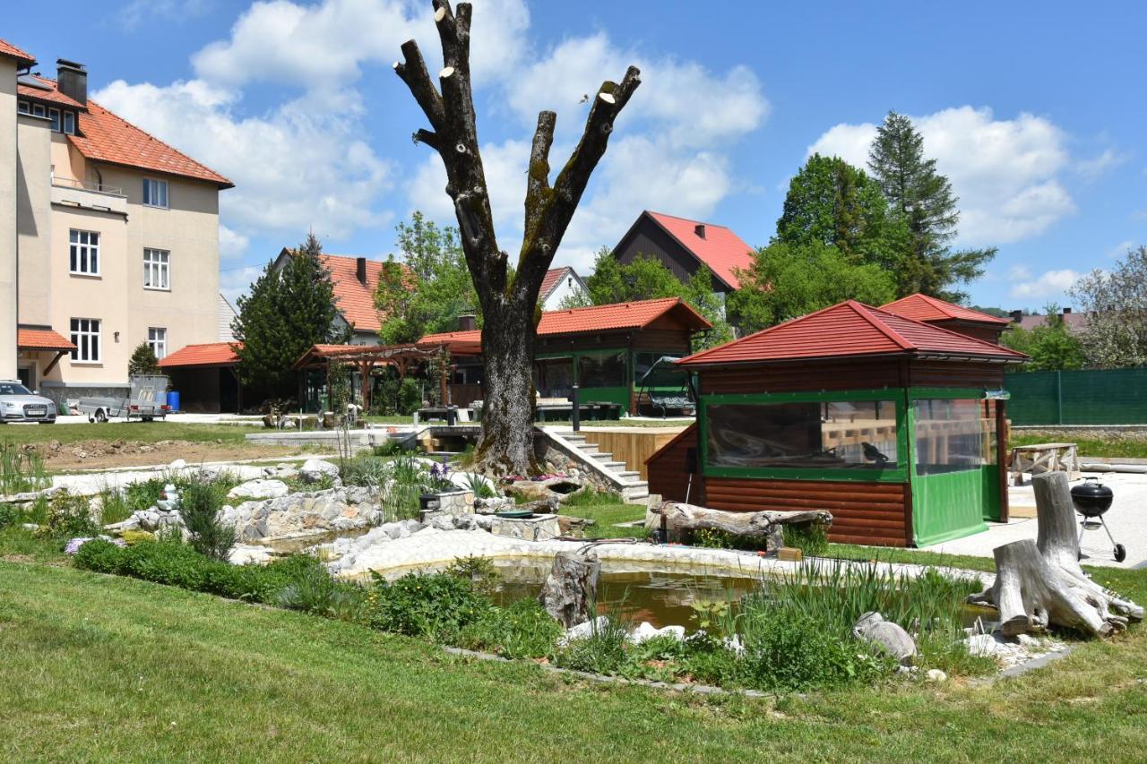Apartments And Rooms Kod Eli Ravna Gora Dış mekan fotoğraf